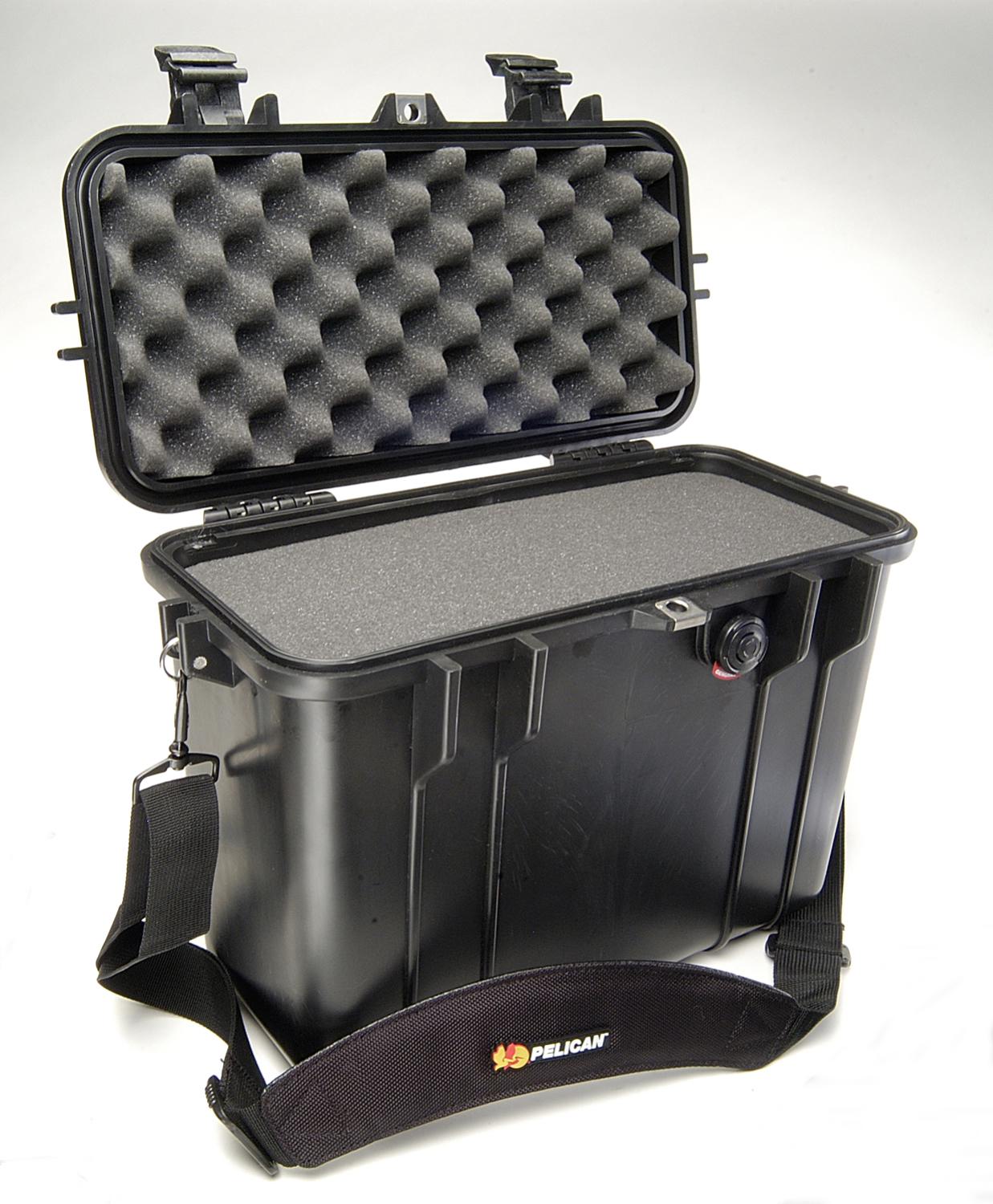 Pelican 1430 Protector Case with Foam - Black