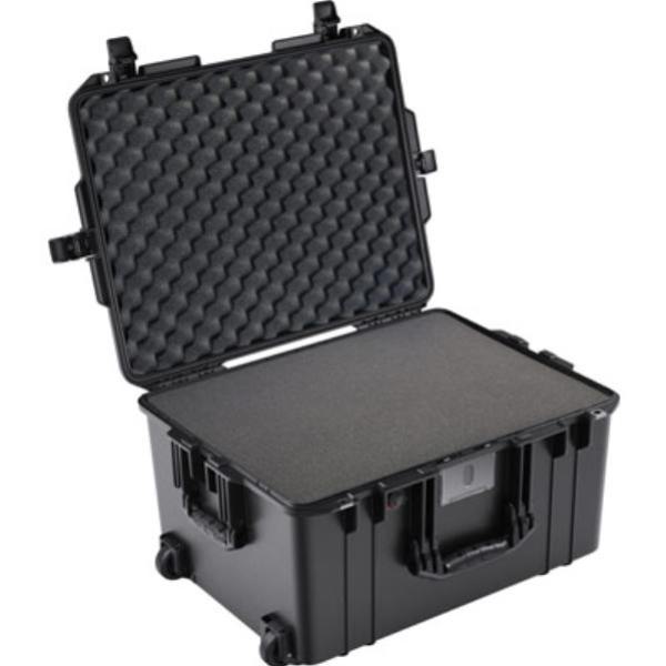 Pelican 1607 Air Case with Foam - Black