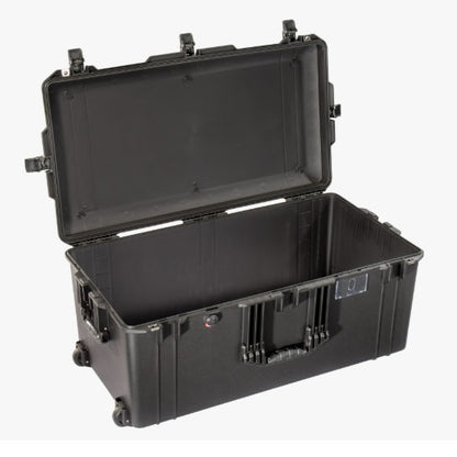 Pelican 1646 Air Case (No Foam) - Black