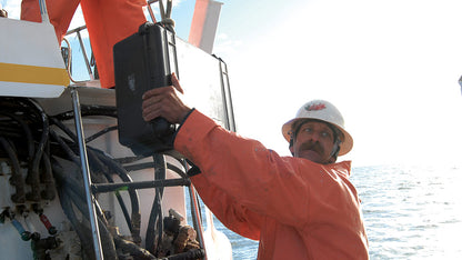 Pelican 1550 Protector Case with Foam - Black