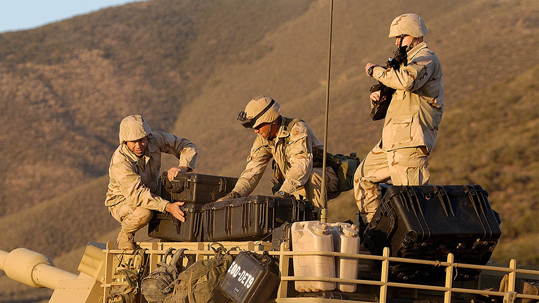 Pelican 1660 Protector Case with Foam - Black