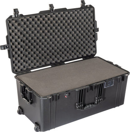 Pelican 1646 Air Case with Foam - Black